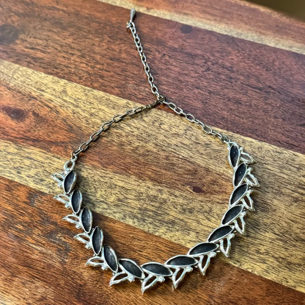 Vintage Silver Tone Black Enamel Leaf Choker Necklace Adjustable
